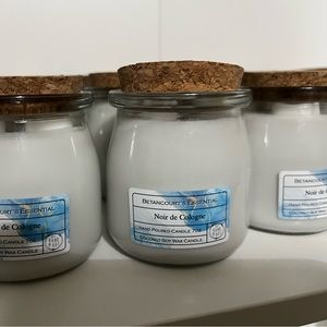 Betancourt’s Essential Coconut Soy Wax Cologne De Noir